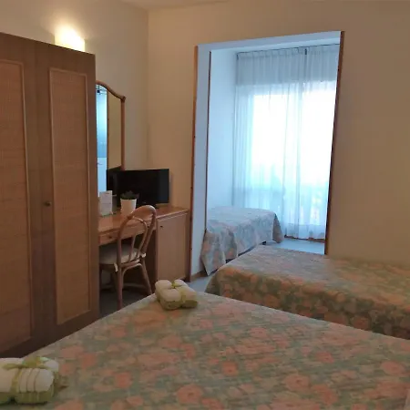 Capri Hotel