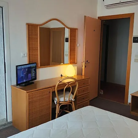 Otel Capri