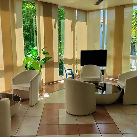 Otel Capri