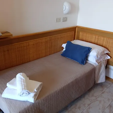 Capri 3* Grado